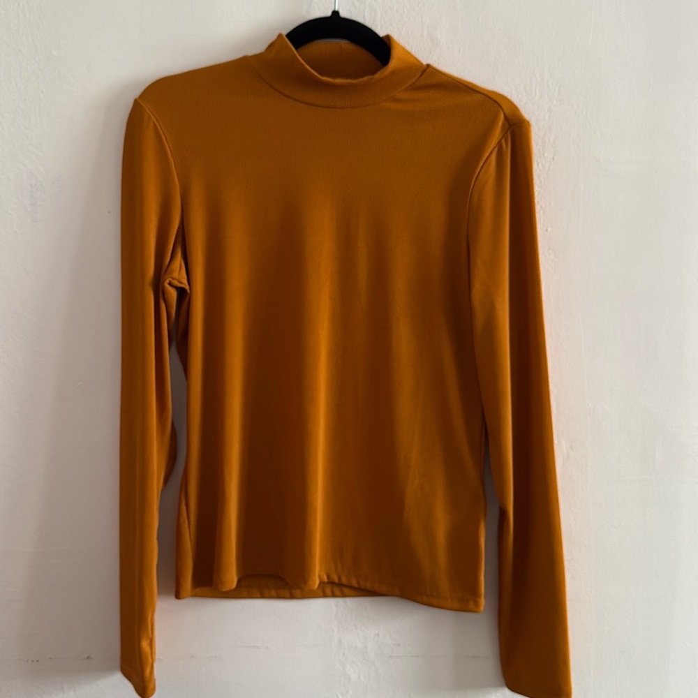 H&M Mustard Micro Ribbed Mock Neck Long Sleeve